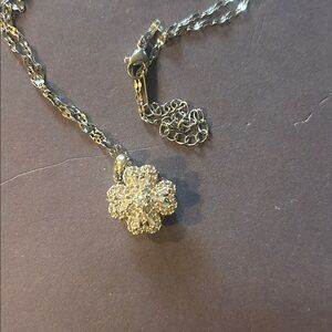 Fidget Spinning Four-Leaf Double Layer Clover Necklace with Sparkling Crystals